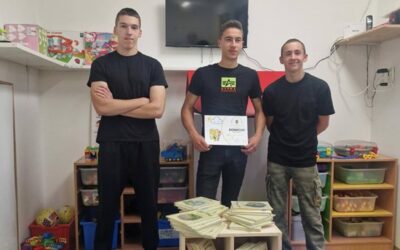 Slikovnice i polica donirane Dječjem vrtiću ‘Bili cvitak’
