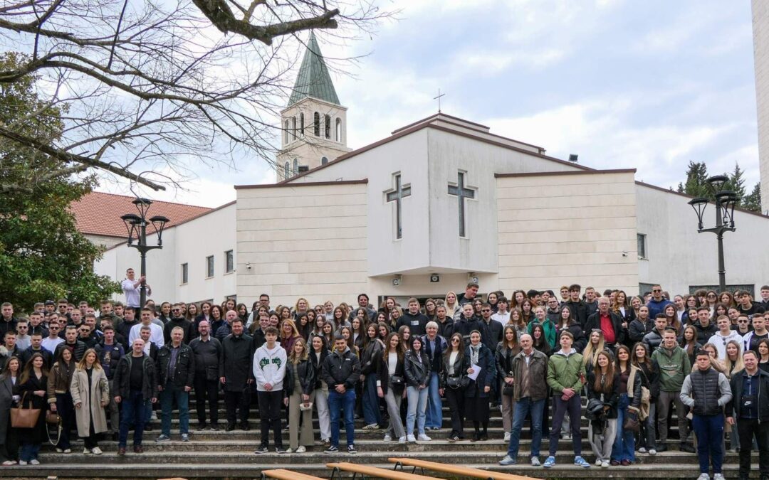 Međubiskupijski susret maturanata